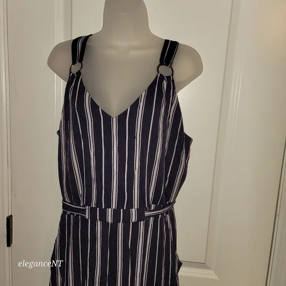 No Boundaries Navy and White Striped Jumpsuit Sx: XL (15-17) - Picture 5 of 8